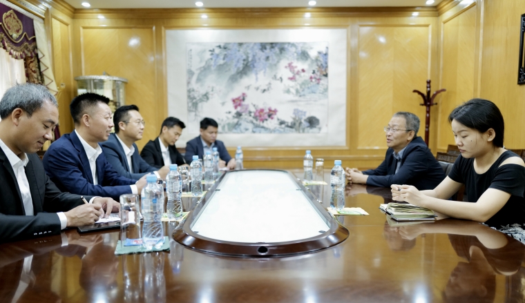 张春生拜会中国驻塔吉克斯坦大使馆经商处参赞孙贺